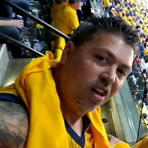 Meet your Posher, Chris